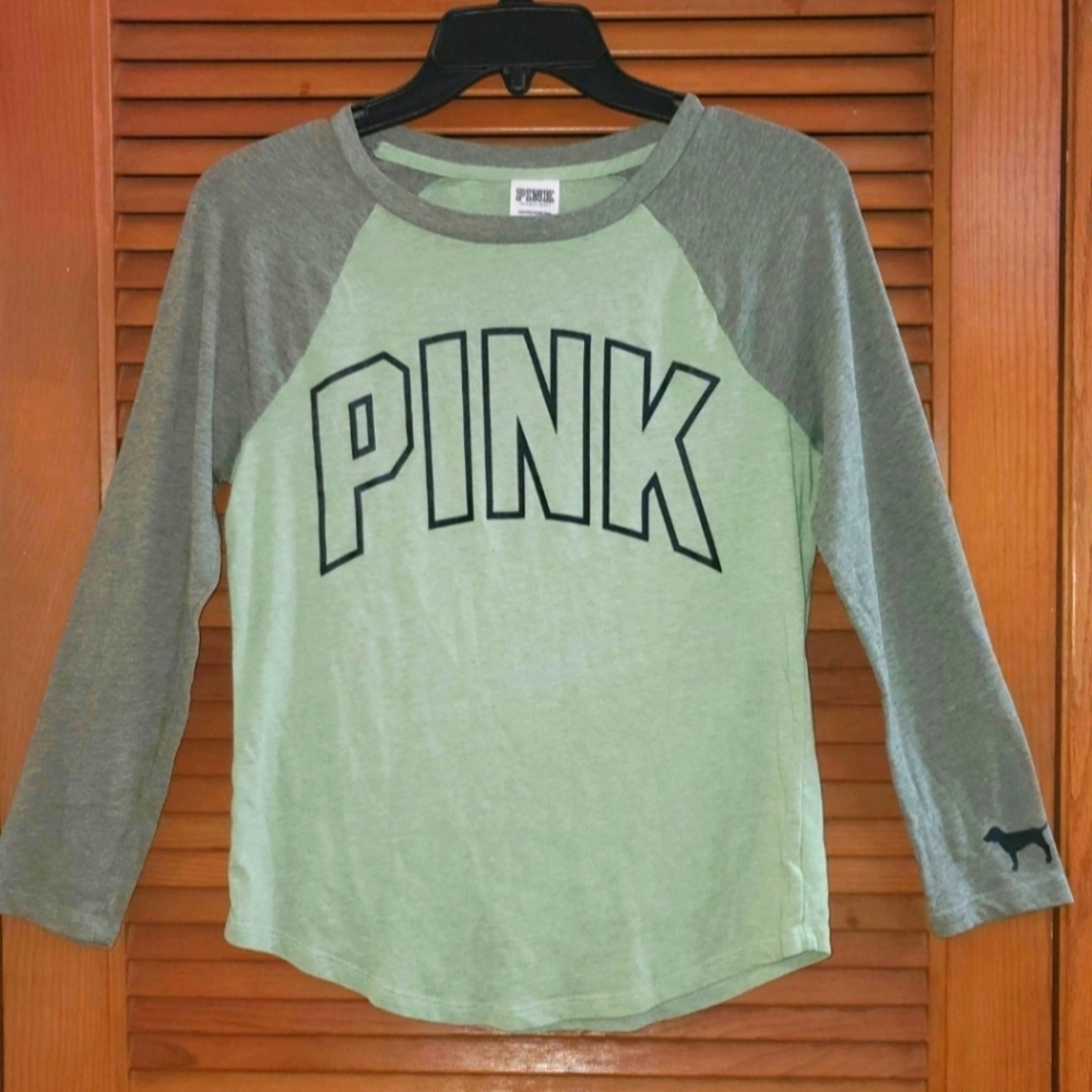 PINK Victoria's Secret Long Sleeve Top